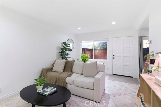 Detail Gallery Image 5 of 23 For 1001 W Stevens #328,  Santa Ana,  CA 92707 - 1 Beds | 1 Baths