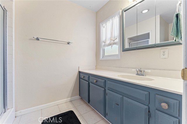 942 Oleander Street, Brea CA: https://media.crmls.org/medias/aaec8fb8-bfff-4a4c-9eb5-e71773f46cfa.jpg