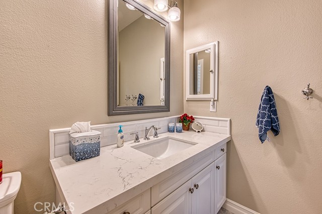 5 Kennedy Court, Coto de Caza CA: https://media.crmls.org/medias/aaeec0e8-2d3a-4dff-ad76-c4ee4aad4dc6.jpg