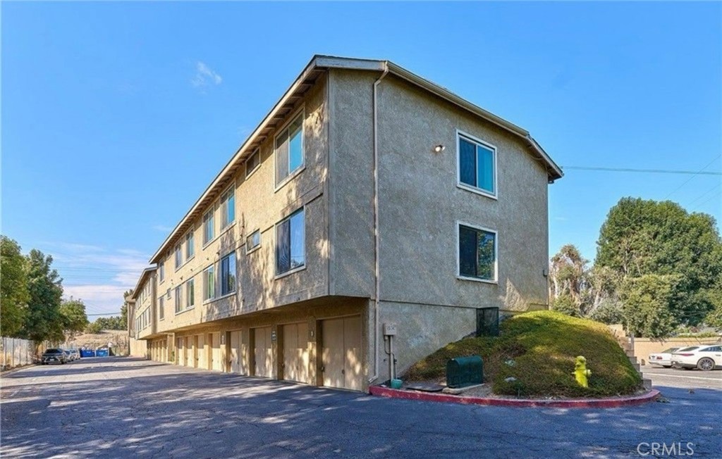 Aaef6503 086f 47a9 B4f4 D20b4e43b316