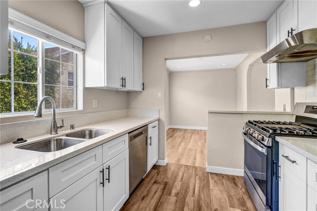 1861 S Redondo Boulevard, Los Angeles CA: https://media.crmls.org/medias/aaf03c02-8f4a-414f-8e25-b5364a34cd28.jpg