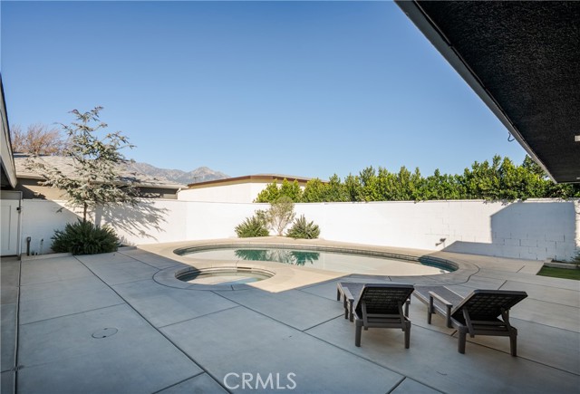 Detail Gallery Image 37 of 47 For 885 W Arrow, Upland,  CA 91786 - 3 Beds | 2 Baths