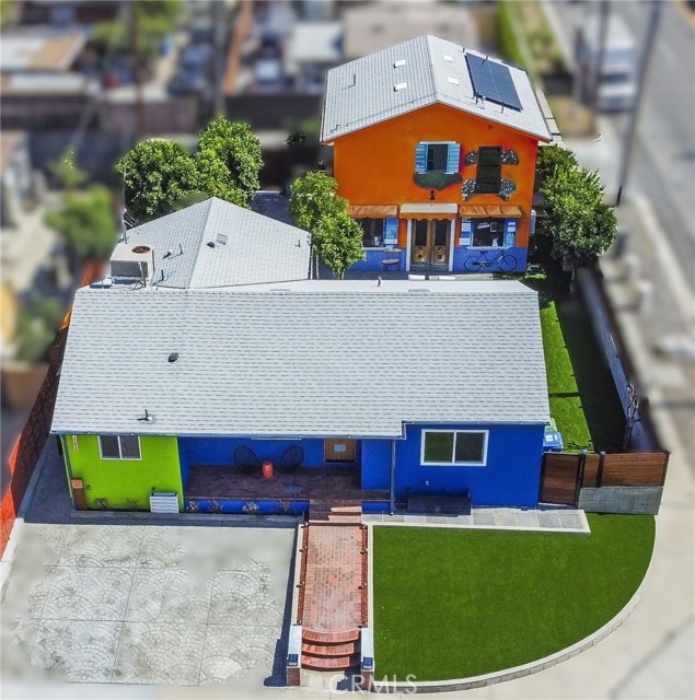 5606 White Oaks Avenue, Encino CA: https://media.crmls.org/medias/aaf0e029-d4e5-4941-8386-3e6a27bda37f.jpg