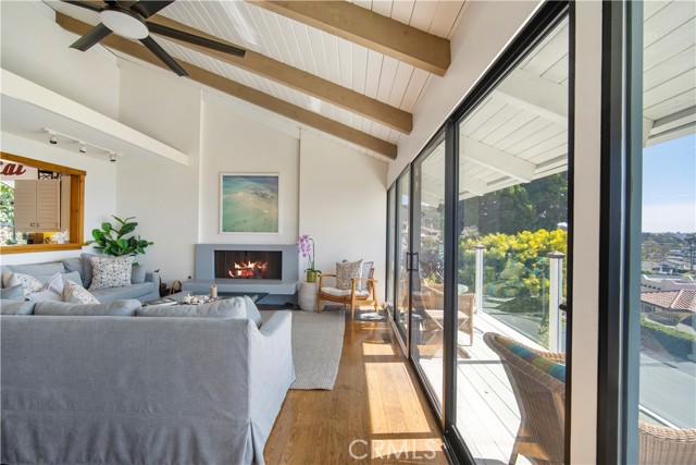 Detail Gallery Image 19 of 54 For 19 N Vista De La Luna, Laguna Beach,  CA 92651 - 3 Beds | 2 Baths