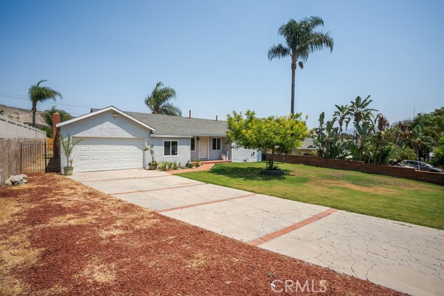 19170 Envoy Avenue, Corona CA: https://media.crmls.org/medias/aaf12be4-a412-42eb-811d-24c6c589e83a.jpg