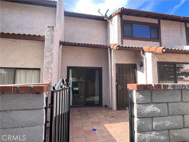 Detail Gallery Image 11 of 29 For 930 N Redding Way #D,  Upland,  CA 91768 - 3 Beds | 2/1 Baths
