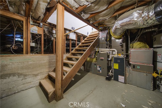 516 E Stocker Street, Glendale CA: https://media.crmls.org/medias/aaf1dbbd-2f02-4d8e-8d3b-9ac372e17c0a.jpg