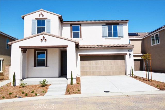 2553 E Kiwi Ct, Ontario CA: https://media.crmls.org/medias/aaf2c0c7-66ea-44ce-bac1-73bce95c7722.jpg