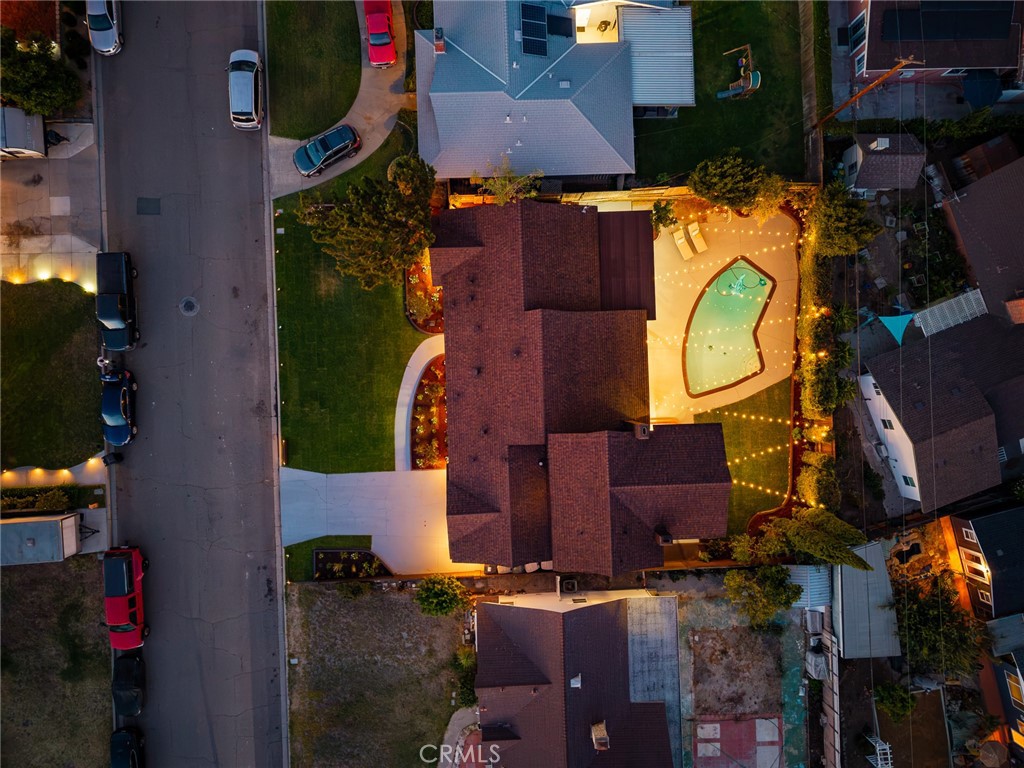 https://media.crmls.org/medias/aaf35b54-aa9a-4fbb-999b-cf6f0ba8e06a.jpg?preset=X-Large