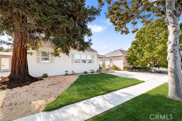 Image 1 of 47 For 2155 Euclid Avenue