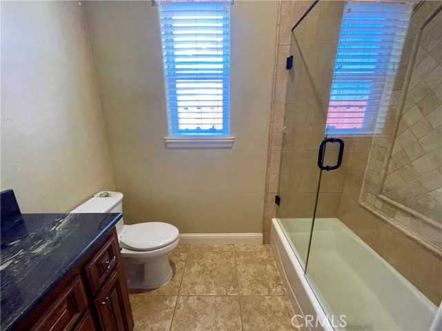 16052 W Middleton Avenue, Kerman CA: https://media.crmls.org/medias/aaf4e60a-391b-4877-a80f-1d99d3f4355b.jpg