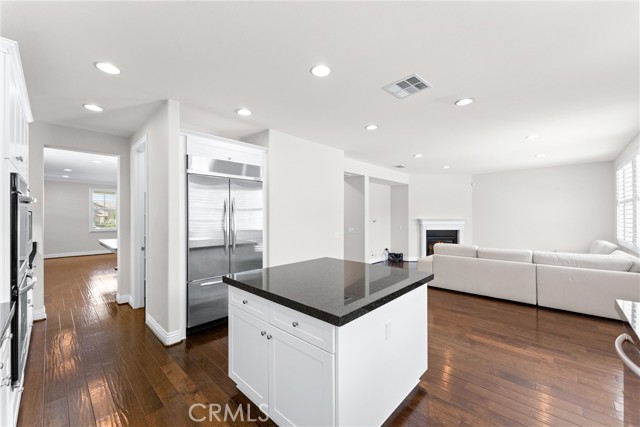 Detail Gallery Image 11 of 49 For 679 E Boxwood Ln, Azusa,  CA 91702 - 5 Beds | 4/1 Baths