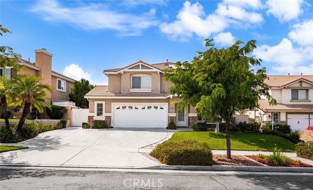 Detail Gallery Image 4 of 52 For 1155 Andrew Ln, Corona,  CA 92881 - 5 Beds | 4 Baths