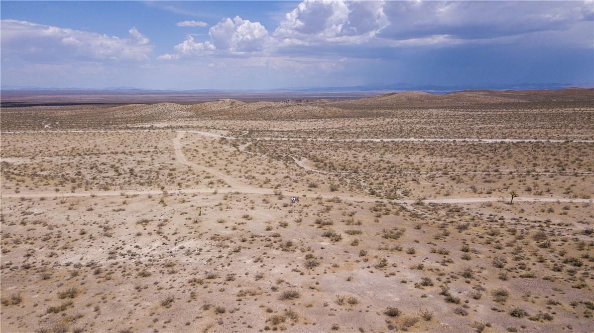 0 Silver Peak Rd, Adelanto, California 92301, ,Land,For Sale,0 Silver Peak Rd,CRCV23091237