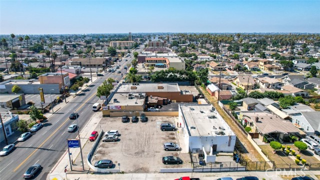 5001 S Western Avenue, Los Angeles, California 90062, ,Commercial Sale,For Sale,5001 S Western Avenue,CRSB22154816