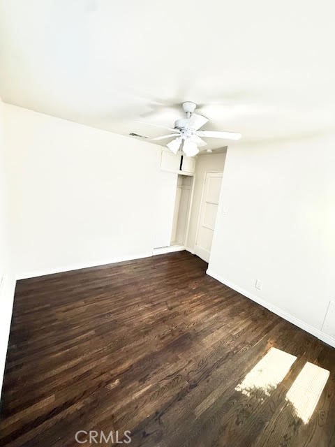 11300 Emelita Street, North Hollywood CA: https://media.crmls.org/medias/aaf5fbbb-2b1d-40b0-a697-51c5e3213233.jpg