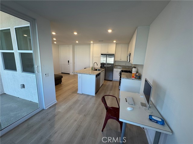 Detail Gallery Image 9 of 25 For 4100 E Circle Paseo #203,  Ontario,  CA 91764 - 1 Beds | 1 Baths