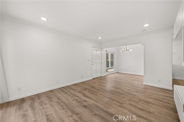 Image 6 of 25 For 1001 Stevens Avenue 184