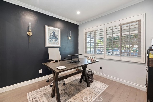 3751 Laurita Avenue, Pasadena CA: https://media.crmls.org/medias/aaf7d13b-0192-4da5-8ed9-2a8d22e086cd.jpg