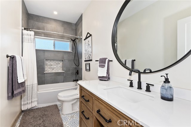Detail Gallery Image 25 of 50 For 1215 Valley View Dr, Big Bear City,  CA 92314 - 5 Beds | 3/1 Baths
