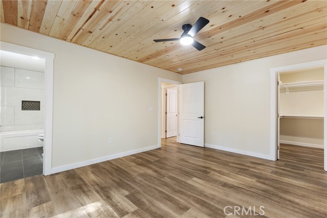 Detail Gallery Image 13 of 31 For 183 Moreno Lane, Sugarloaf,  CA 92386 - 3 Beds | 2 Baths