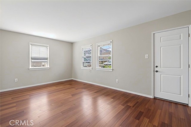 Front Unit Living Area Front Unit Living Area