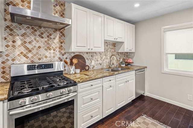 Detail Gallery Image 20 of 43 For 4001 W 165th St #C,  Lawndale,  CA 90260 - 2 Beds | 2/1 Baths