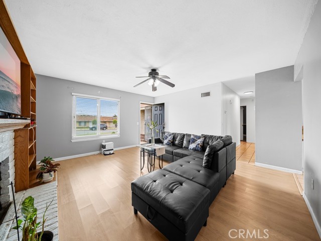 Detail Gallery Image 12 of 32 For 10478 Nutmeg St, Rancho Cucamonga,  CA 91730 - 4 Beds | 2 Baths
