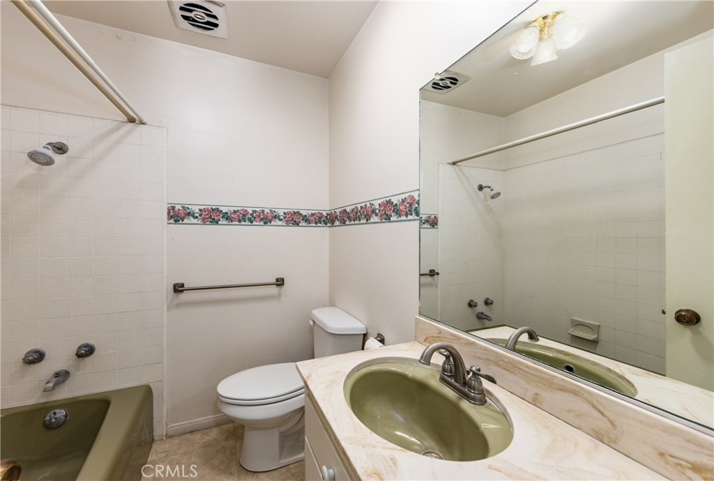 MLS #IG25253761 image #20