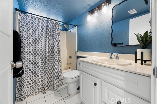 Detail Gallery Image 10 of 17 For 11375 Winery Dr., Fontana,  CA 92337 - 3 Beds | 2 Baths