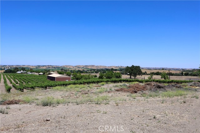 5575 El Pomar Drive, Templeton CA: https://media.crmls.org/medias/aafa909f-ce4d-4b91-86ea-88ec720ab335.jpg