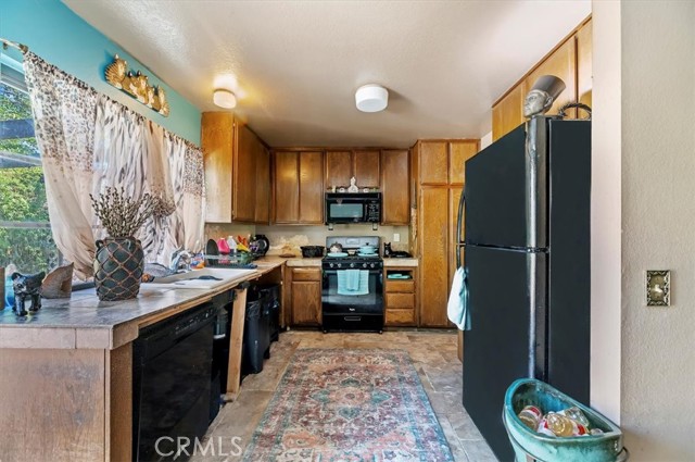 9154 Chelsea Court, Rancho Cucamonga CA: https://media.crmls.org/medias/aafbcbab-c96c-4ef7-9ef4-ac419ec1496d.jpg