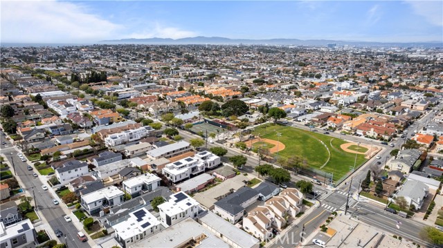 2314 Grant, Redondo Beach, California 90278, 4 Bedrooms Bedrooms, ,3 BathroomsBathrooms,Residential,For Sale,Grant,SB24134407