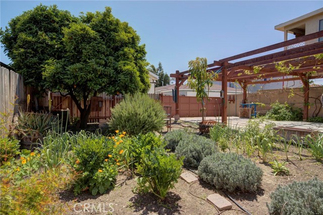 571 W 17th Street, San Pedro CA: https://media.crmls.org/medias/aafcf13c-a989-459d-9394-3b0b9890eb70.jpg