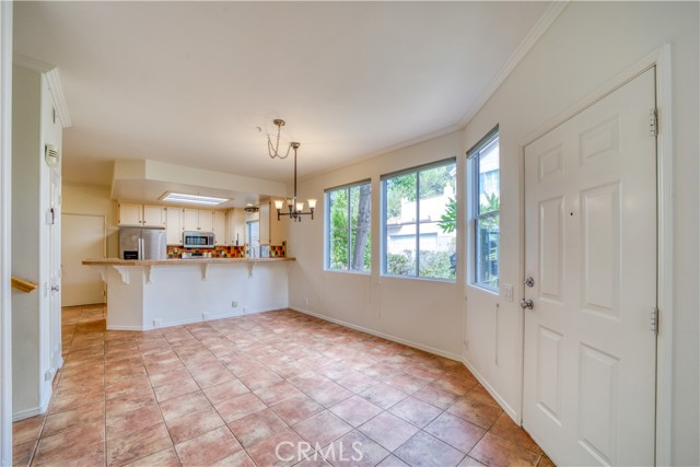 Detail Gallery Image 8 of 28 For 1235 Chaparral Circle, San Luis Obispo,  CA 93401 - 2 Beds | 2/1 Baths