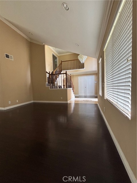 17092 Whispering Brook Way, Riverside CA: https://media.crmls.org/medias/aafe8ff6-57a3-4a27-986a-3bf9c2bde55f.jpg