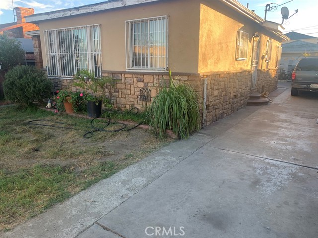 Image 2 for 9832 San Miguel Ave, South Gate, CA 90280
