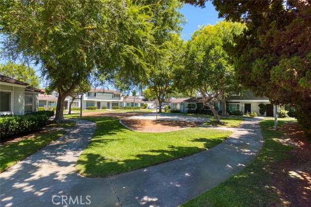 8515 Edgebrook Drive, Garden Grove CA: https://media.crmls.org/medias/aaff34d6-6400-43ca-bb89-48045bd587a3.jpg