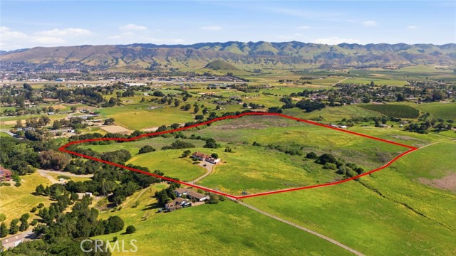 Detail Gallery Image 8 of 54 For 5350 Davenport Creek Rd, San Luis Obispo,  CA 93401 - 4 Beds | 3 Baths