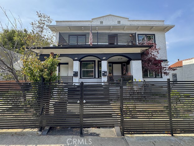 515 S Coronado Street, Los Angeles CA: https://media.crmls.org/medias/aaffdc65-8bec-4677-bd8d-4d89a59ec787.jpg