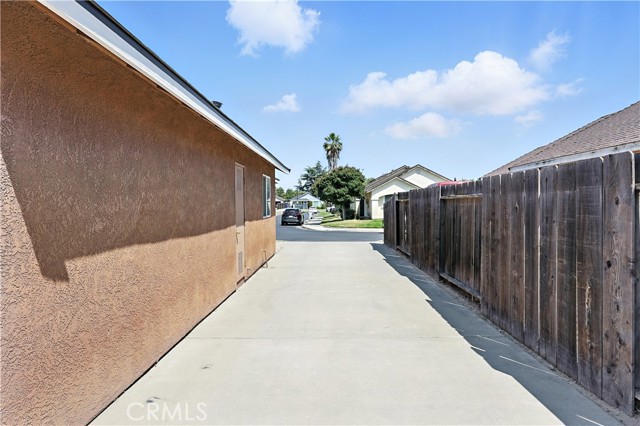 713 Vista Del Rey Drive, Atwater CA: https://media.crmls.org/medias/ab00325e-246b-4fc0-932e-225033a0c3ee.jpg