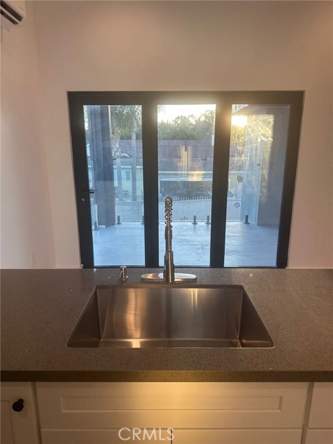 10017 Mason, Chatsworth CA: https://media.crmls.org/medias/ab004e31-25b9-4a18-b5b2-acb8727f8481.jpg