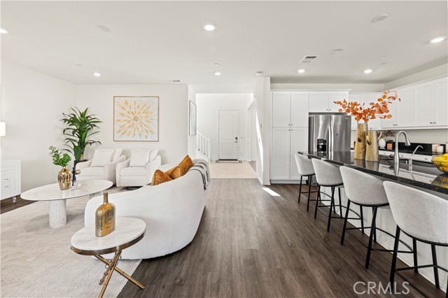 Detail Gallery Image 16 of 71 For 3017 E Grafton, Ontario,  CA 91761 - 5 Beds | 3/1 Baths