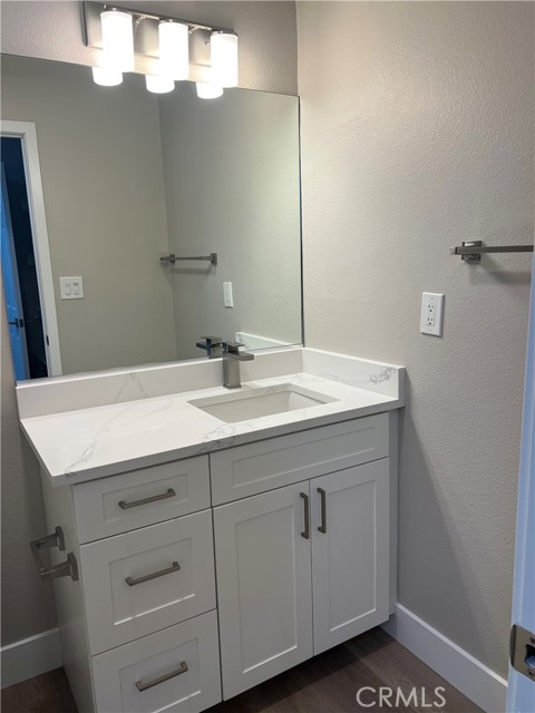 Detail Gallery Image 15 of 23 For 1030 Mission Dr #C,  Costa Mesa,  CA 92626 - 2 Beds | 1 Baths