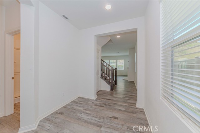 Detail Gallery Image 7 of 42 For 24764 Rockston Dr, Corona,  CA 92883 - 5 Beds | 3 Baths