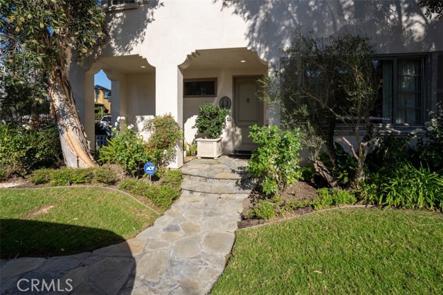 Detail Gallery Image 35 of 37 For 500 Goldenrod Ave, Corona Del Mar,  CA 92625 - 3 Beds | 2/1 Baths