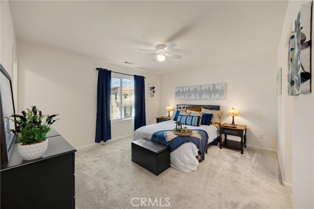 1095 W Buttercup Lane, Rialto CA: https://media.crmls.org/medias/ab0307df-e219-4bf1-9559-929f7a81d6d9.jpg