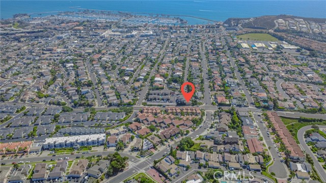 Full aerial view & harbor