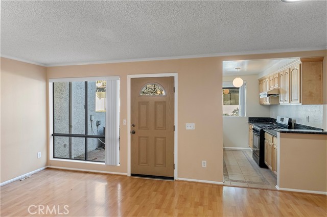 Detail Gallery Image 6 of 23 For 20805 E Calora St #G4,  Covina,  CA 91724 - 2 Beds | 2/1 Baths