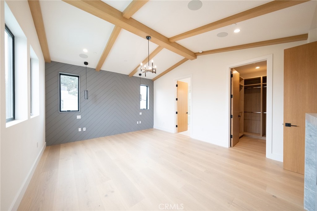 https://media.crmls.org/medias/ab053883-c124-4e36-bb14-fa738be4b0b4.jpg?preset=X-Large